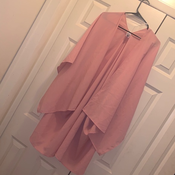 Kimono - Picture 2 of 4